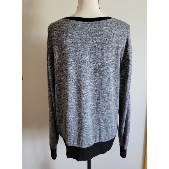 DKNY Logo Grey and Black Pullover Sweater Sz Large - Picture 4 of 5